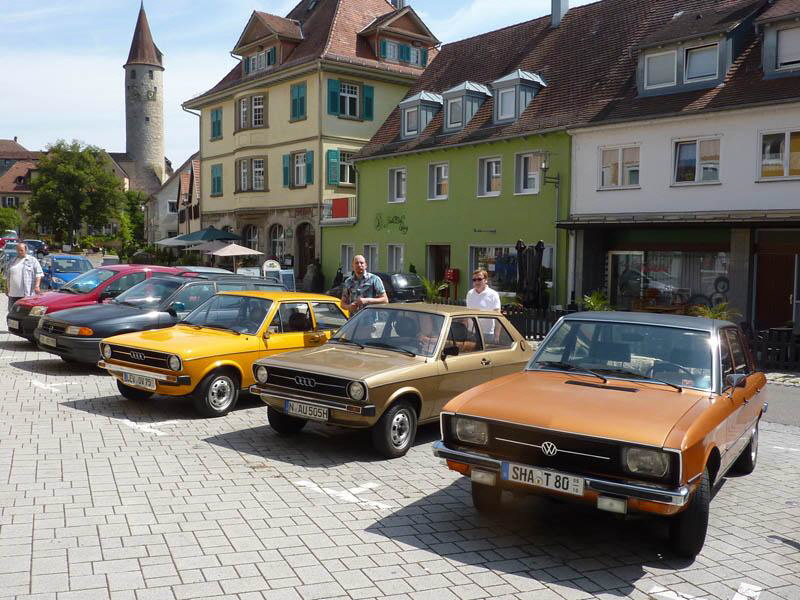 
Fahrt nach Kirchberg an der Jagst. Ein malerisches kleines Städtchen mit einem Schloss.
 

                          
